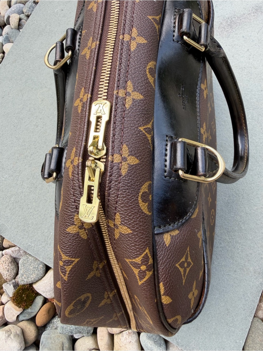 Louis Vuitton Deauville Monogram Satchel, black Model M4726 - Picture 11 of 14